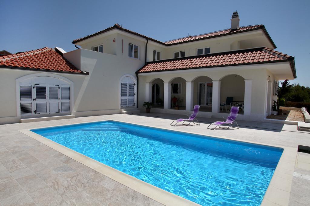 Villa Lanterna روغوزنيكا المظهر الخارجي الصورة