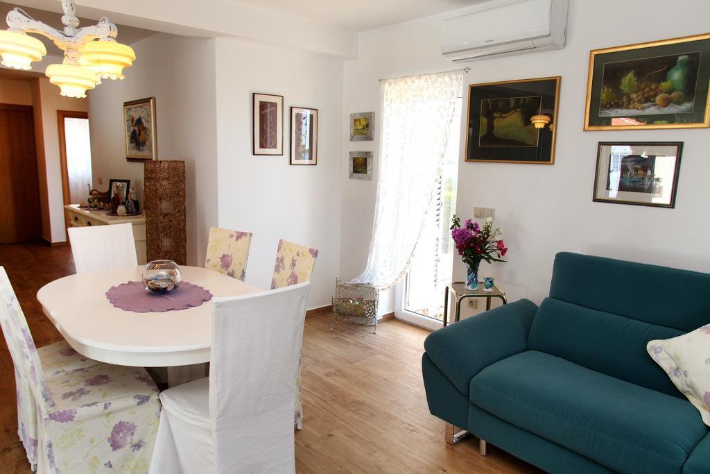 Villa Lanterna روغوزنيكا المظهر الخارجي الصورة